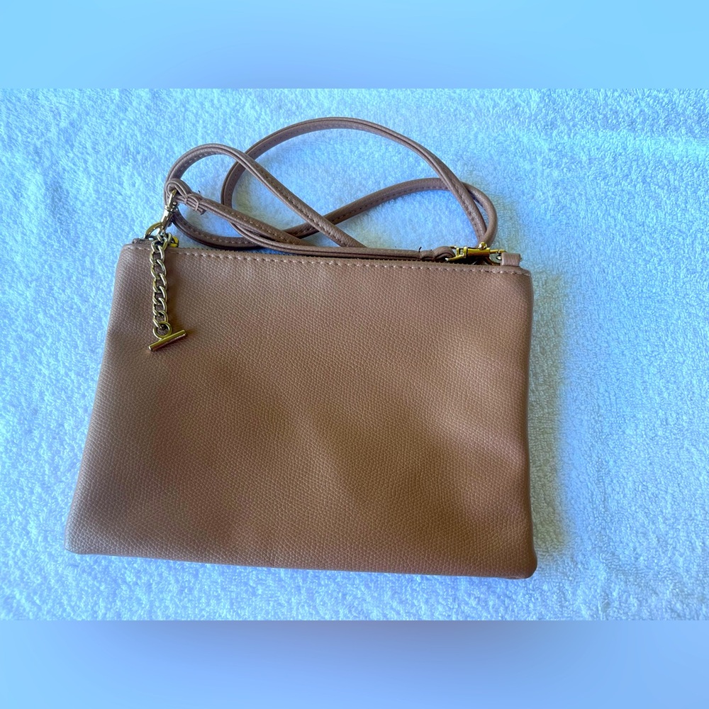 H&M‎ Crossbody Sling Shoulder Bags Tan Faux Leather Small Gentle Used